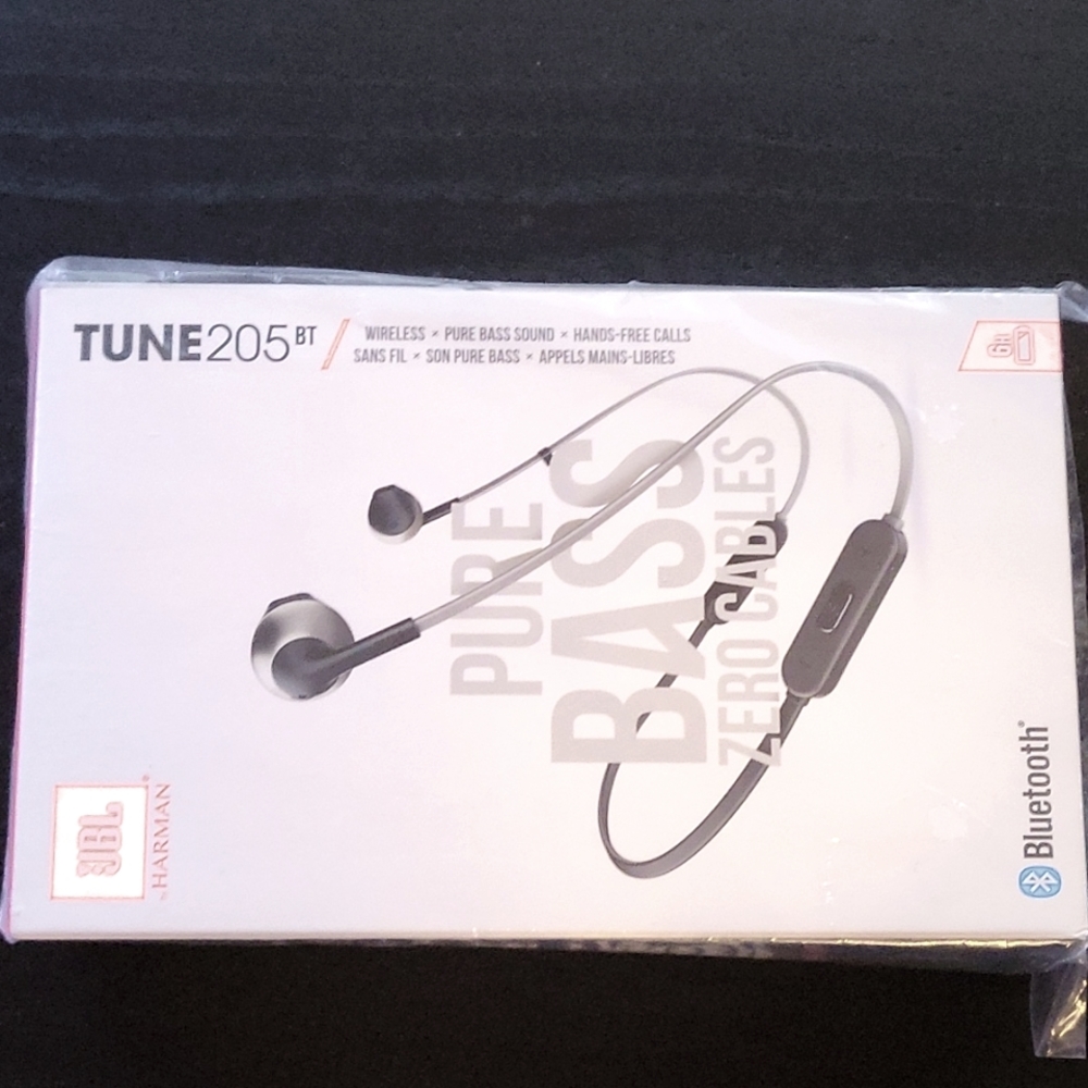 JBL Tune 205bt wireless headphones